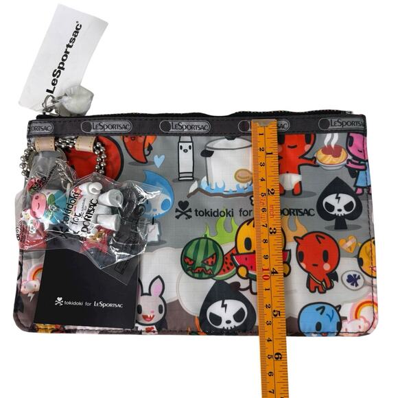 LeSportsac Tokidoki Caramella Pouch Inferno w/ Qee Keychain Rare Retired NWT HTF - Picture 7 of 12